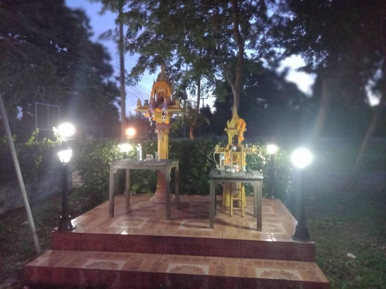 ดำเนินการติดตั้งปรับปรุงระบบไฟส่องสว่างบริเวณโดยรอบอาคารที่ทำการสถานีตำรวจภูธรหนองบัวเหนือ. ทุกจุดใช้การได้ตามปกติ