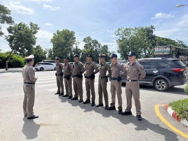 อำนวยความสะดวกด้านการจราจรบริเวณหน้าวิทยาลัยเทคนิคตาก เนื่องในงานแข่งขันทักษะทางวิชาการระดับภาคเหนือประจำปี 2567